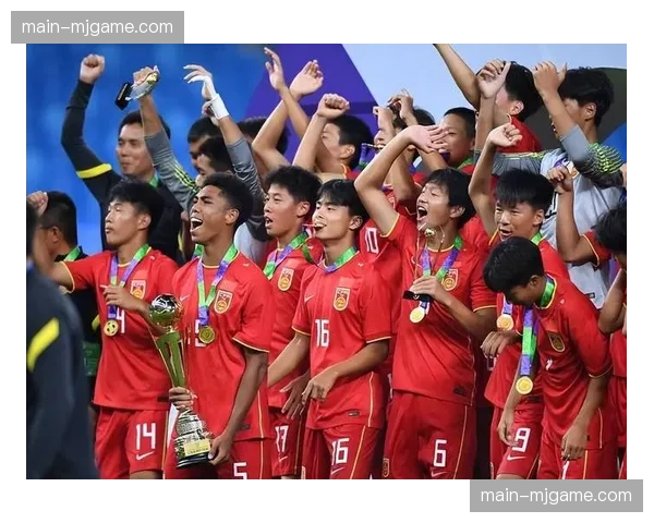 中国男足公布对阵澳大利亚世预赛26人大名单，武磊领衔